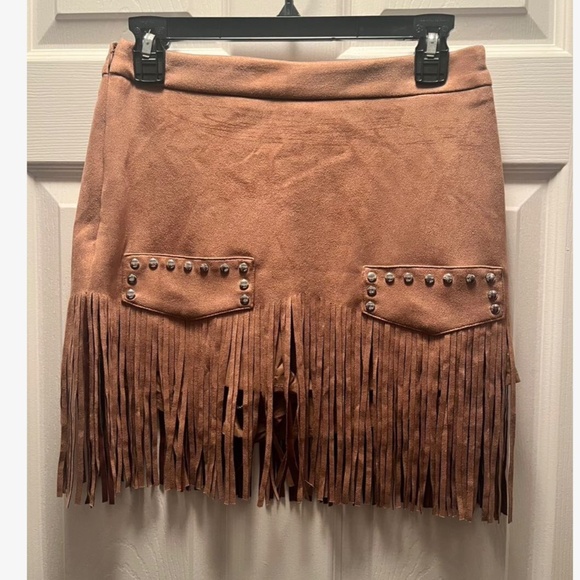 Western Fringe Hem Studded Mini Skirt - Picture 10 of 10